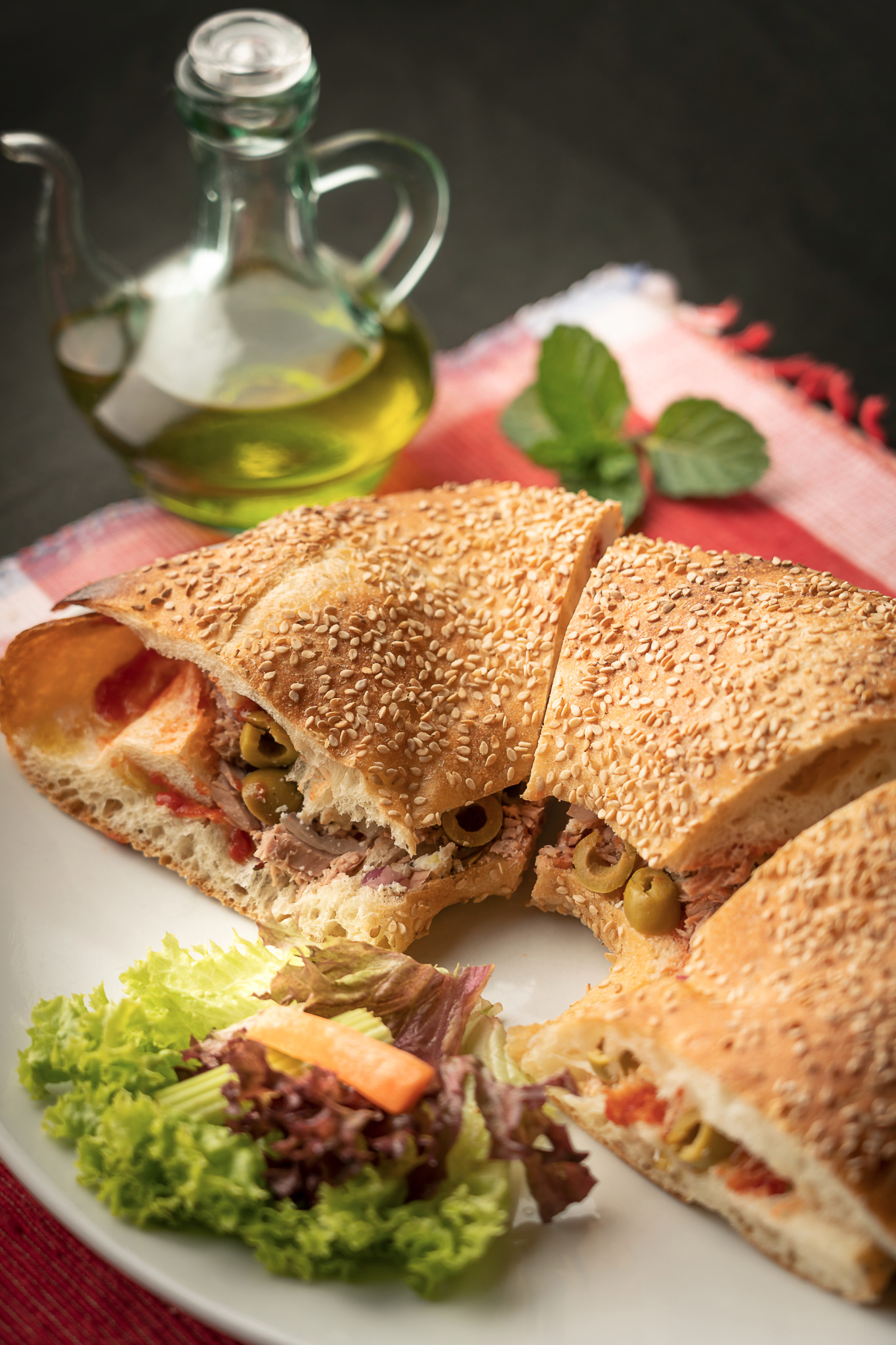 Sesame crusted sandwich with salad